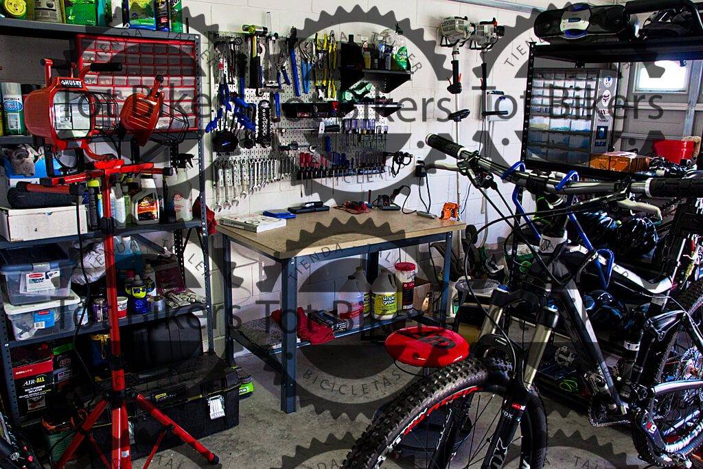 Reparación bicicletas Valencia - Tot Bikers Valencia