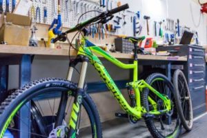 Contamos con un taller bicicletas Valencia - Taller profesional